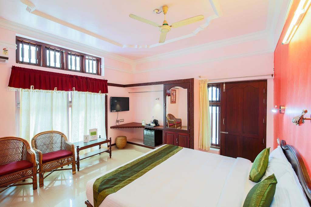 Treebo Moonlight Hotel Thiruvananthapuram Eksteriør billede