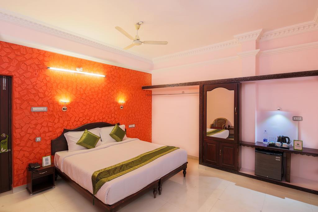 Treebo Moonlight Hotel Thiruvananthapuram Eksteriør billede